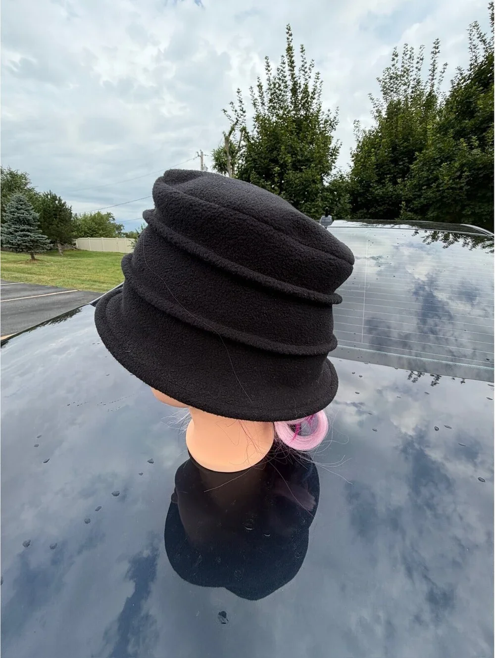 Hats Scarves & More Black Fleece Cloche Hat Bow Detail S-18